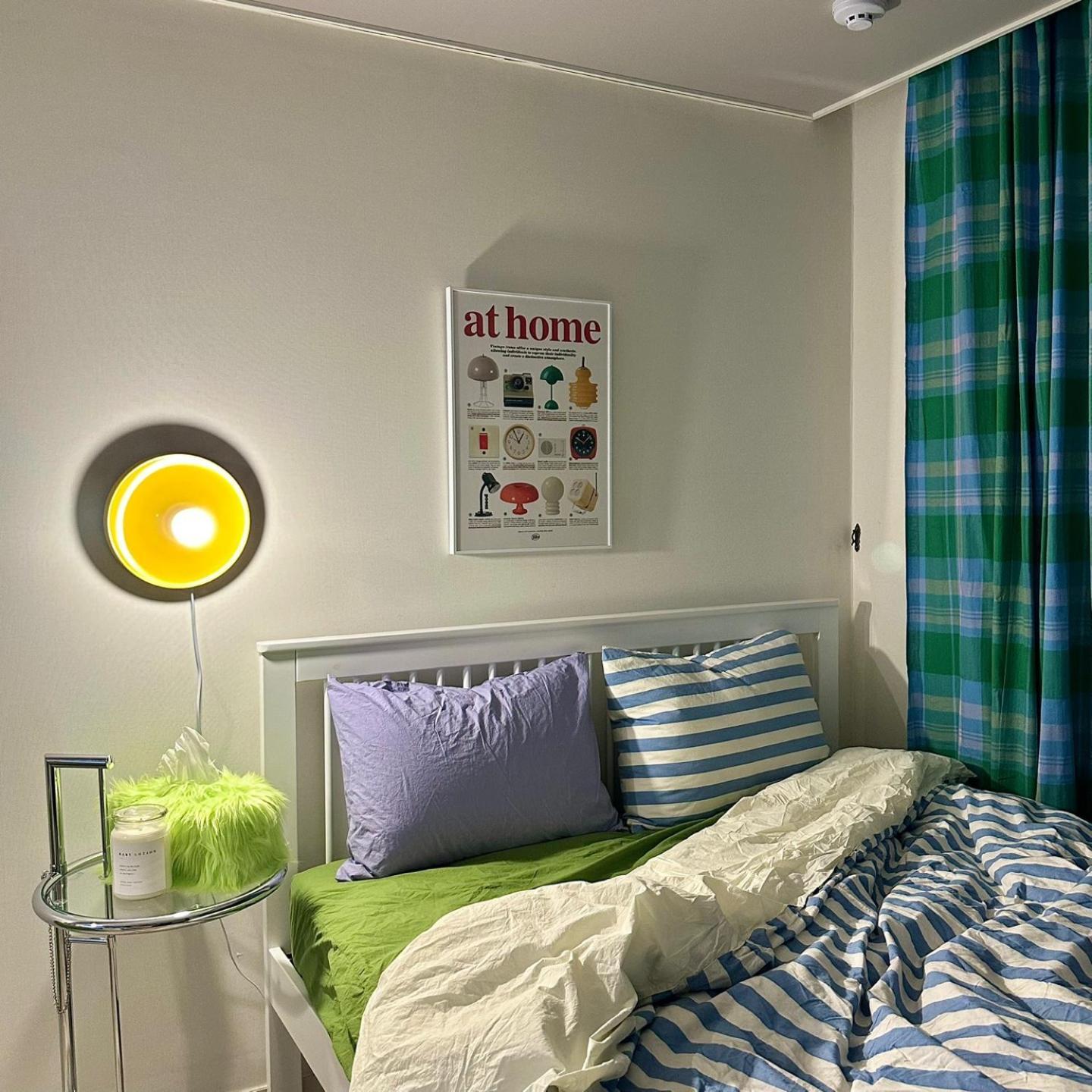Dongseongro Meomoom Apartment Daegu Room photo